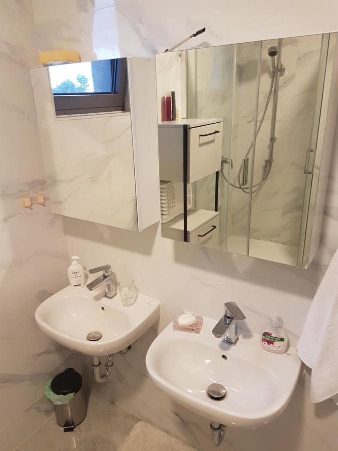 Lake House Zágráb Kültér fotó